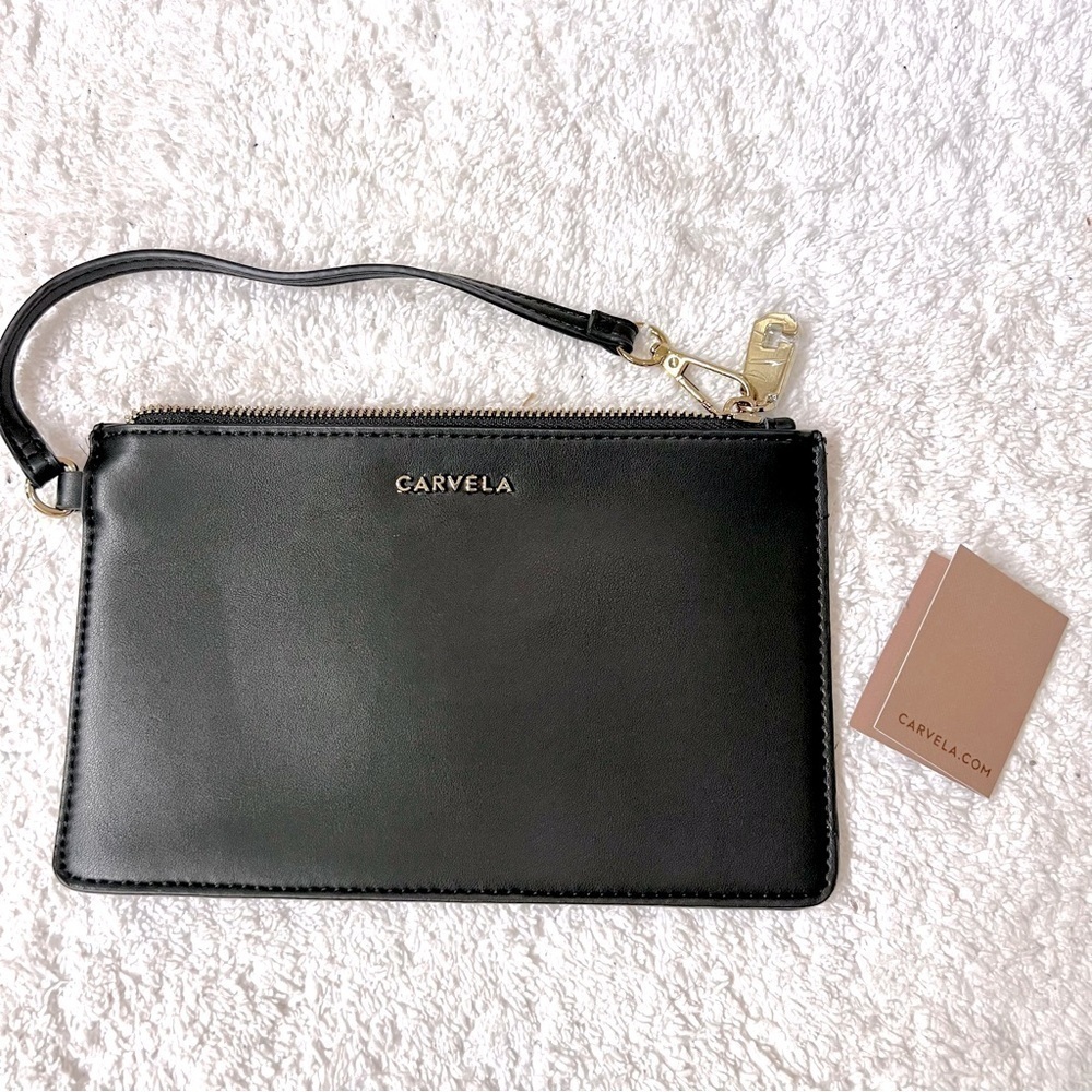NWT KURT GEIGER CARVELA black medium wristlets clutches.